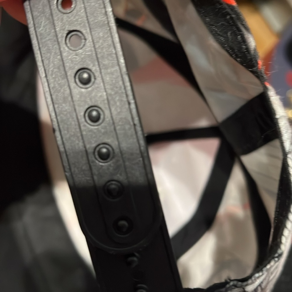 Superman Cap - Picture 3 of 4
